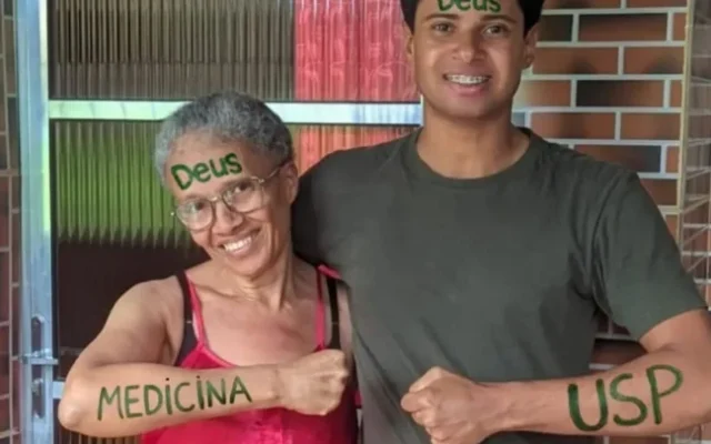 Baiano aprovado em 1º lugar em Medicina na USP está internado na UTI