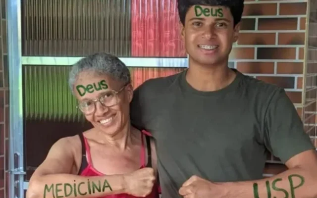 Baiano aprovado em 1º lugar em Medicina na USP está internado na UTI