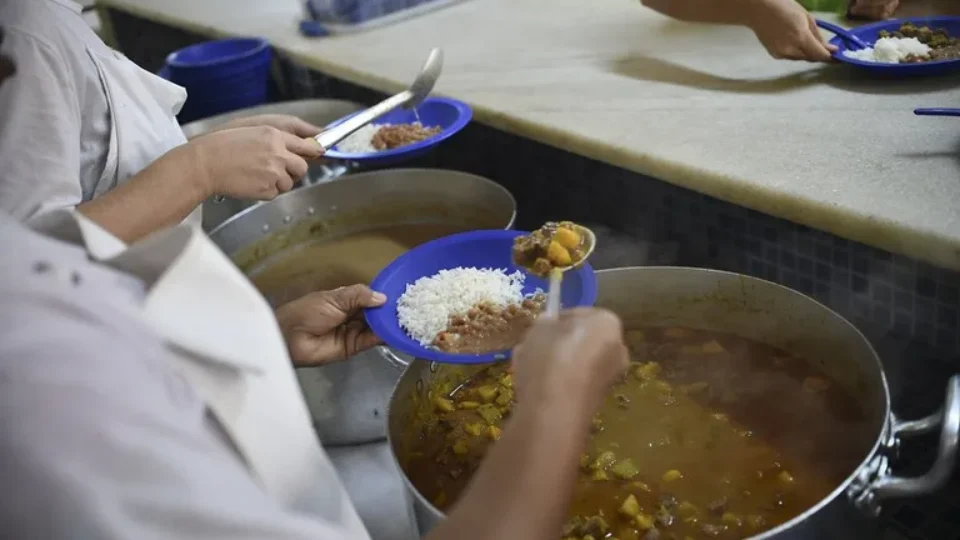 Insegurança alimentar no Brasil atinge menor índice da série histórica no governo Lula 3