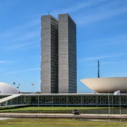 Regulamentação de bets e infância: Congresso debate nessa semana