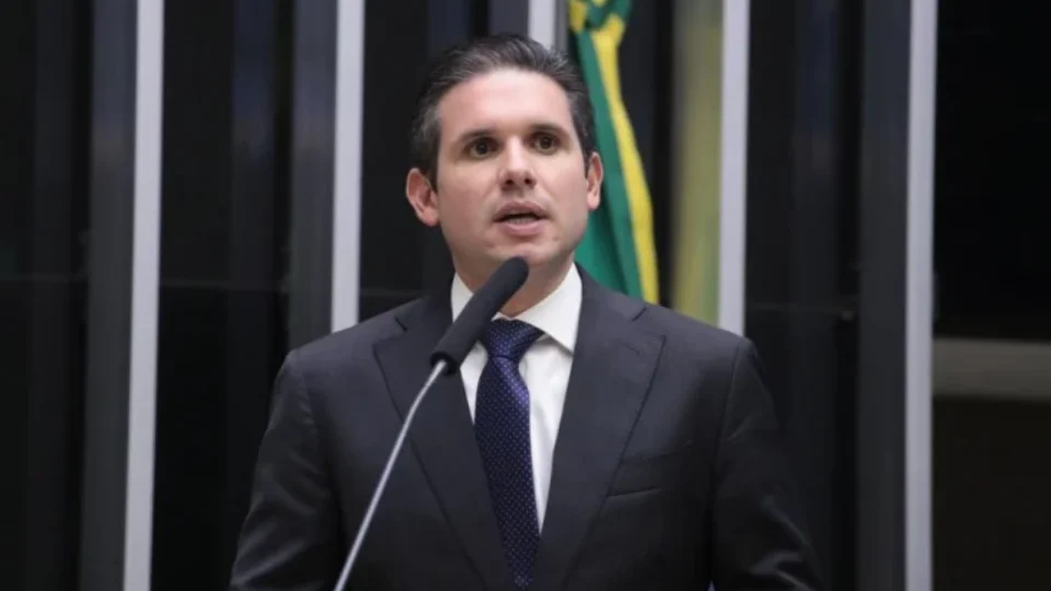 TCU envia à PF auditoria de R$ 49 milhões que inclui emenda de Hugo Motta