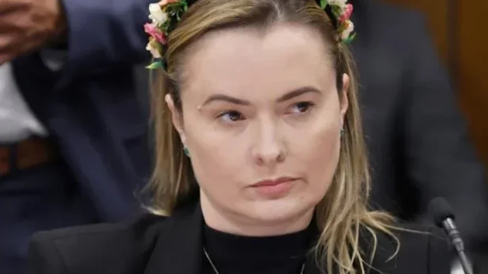 Deputada aciona PGR contra Júlia Zanatta por campanha contra vacinação infantil