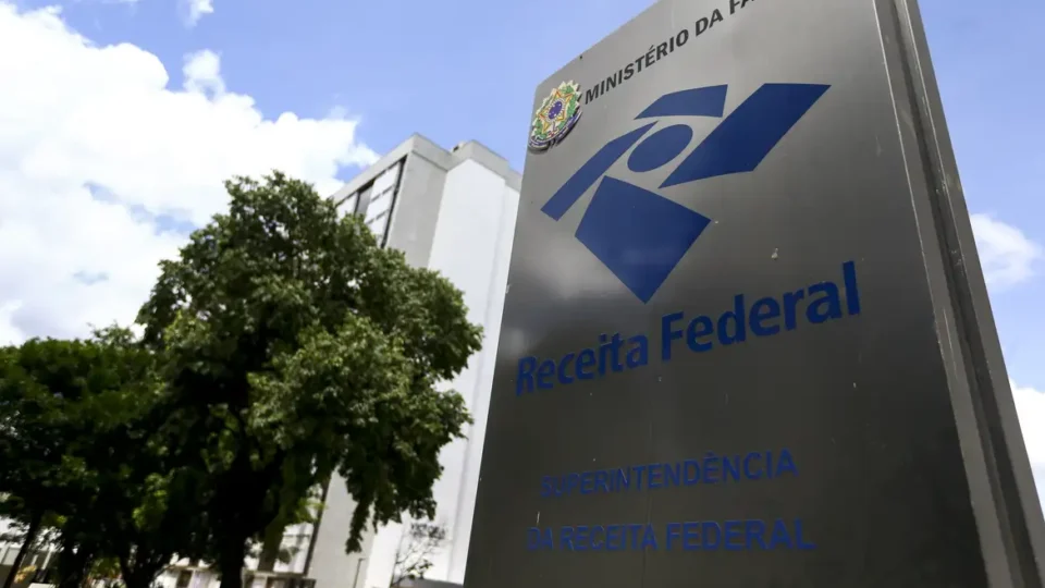 Receita libera consulta ao terceiro lote de restituição do IR 2026