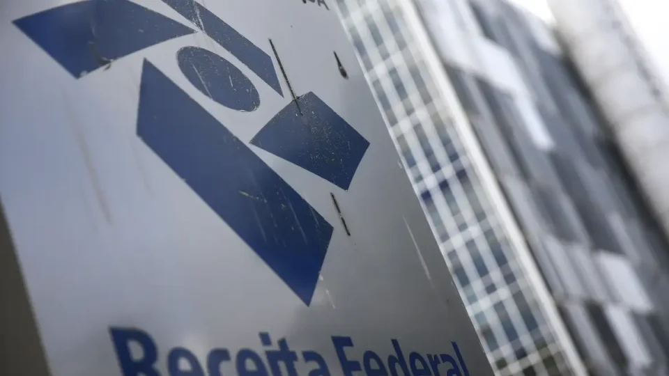 Receita adia cronograma de destaque de impostos da reforma tributária