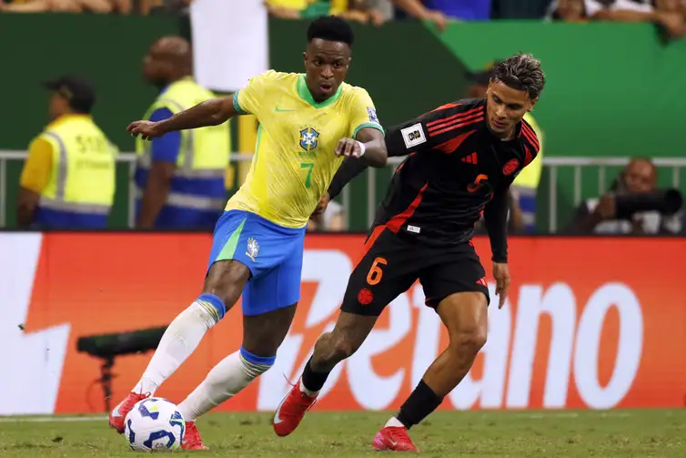 Jogador Vini Jr. é alvo constante de discriminação racial - Foto: Bruno Peres/Agência Brasil