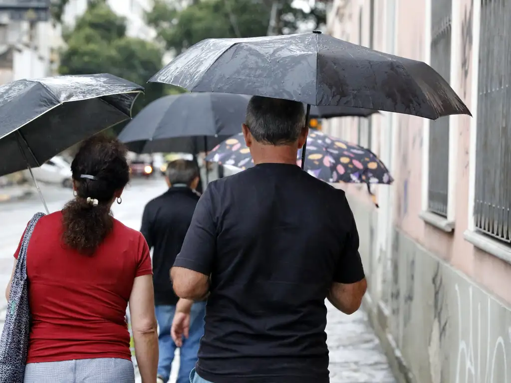 Frente fria deixa clima instável e traz chuva ao Rio de Janeiro até domingo. (Foto: Fernando Frazão/Agência Brasil)