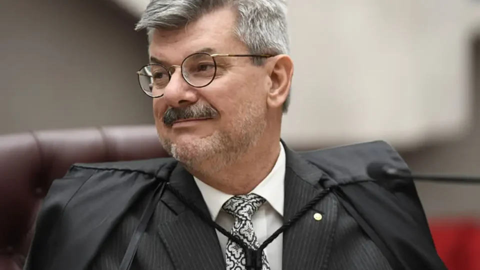 Ministro do STJ acusado de assédio sexual é incluído em investigação sobre venda de sentenças