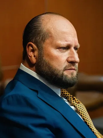 Nelson Wilians, fundador de um dos maiores escritórios de advocacia do paísImagem: Reprodução/Instagram… - Veja mais em https://economia.uol.com.br/noticias/redacao/2026/07/15/mp-investiga-rombo-de-r-38-bi-na-fazenda-de-sp.ghtm?cmpid=copiaecola