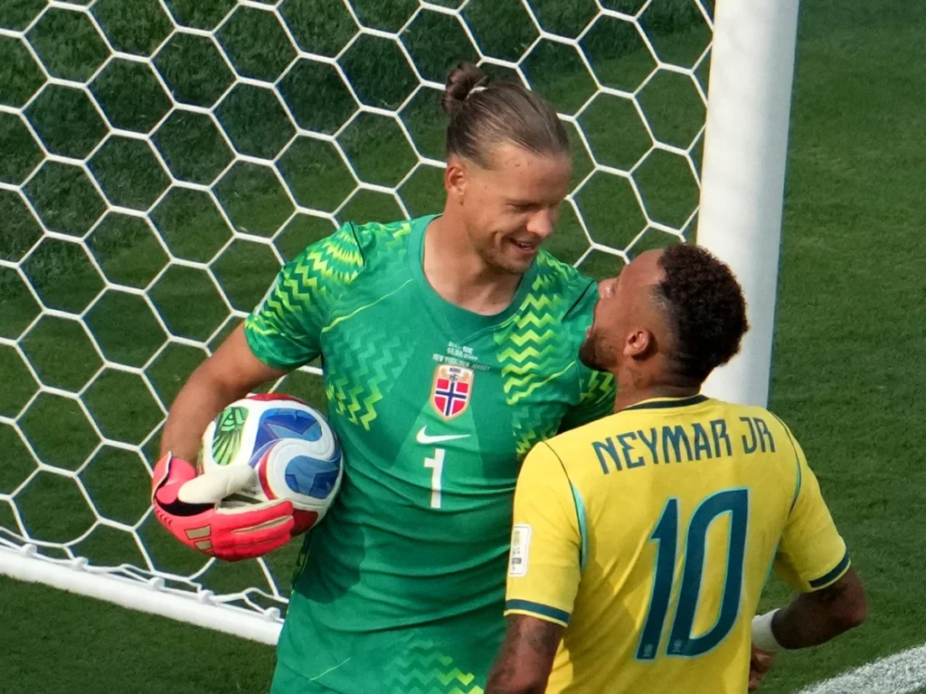 O cantar de galo do Neymar
