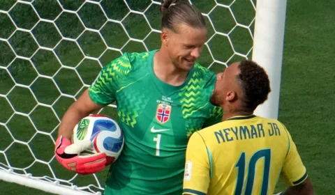 O cantar de galo do Neymar