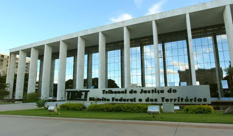 Justiça do DF receberá R$ 2,2 milhões para pagar magistrados aposentados por punição