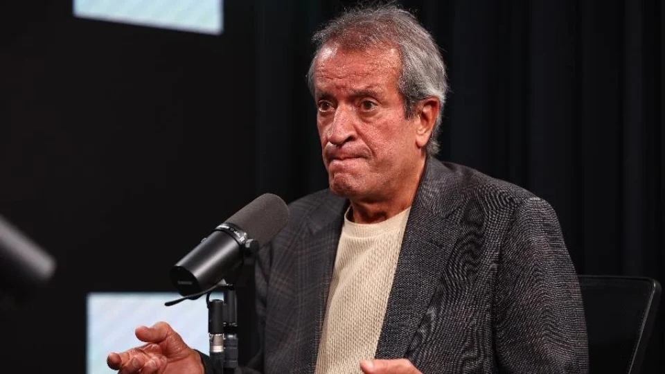Fala de Valdemar irrita Centrão e amplia isolamento de Flávio Bolsonaro