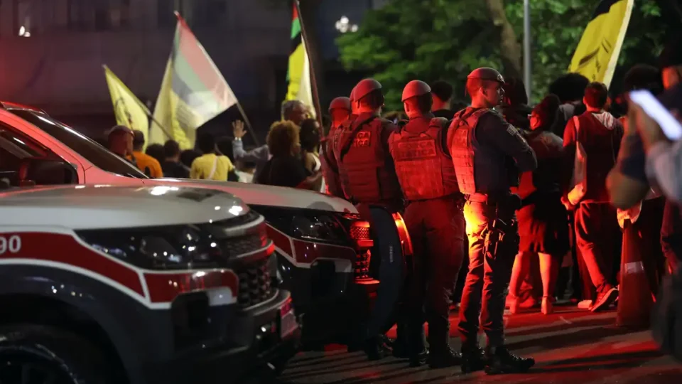Oito em cada 10 mortos em ações policiais são negros, mostra relatório