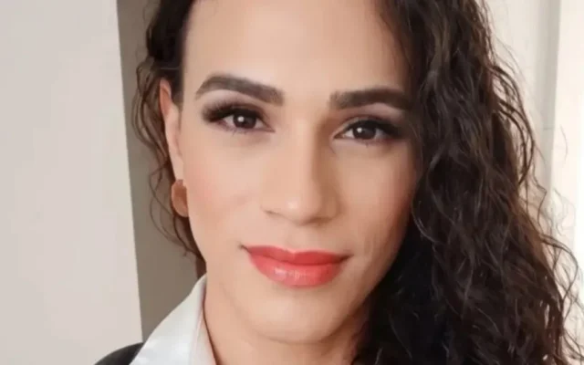 Primeira mulher trans a assumir cargo de promotora de Justiça no Brasil toma posse