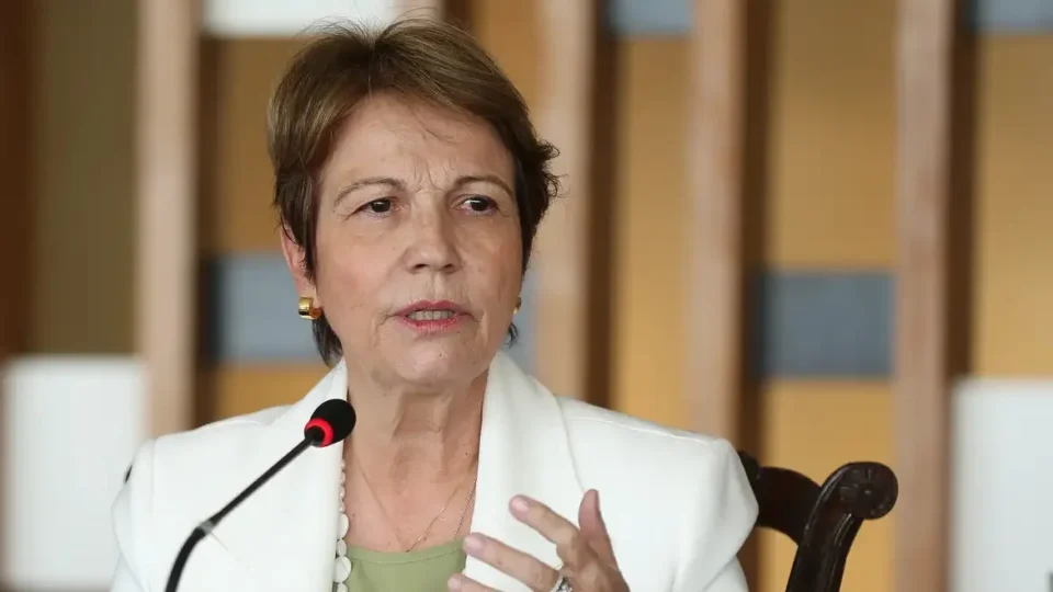 Ex-ministra de Bolsonaro, Tereza Cristina recusa convite para ser vice de Flávio