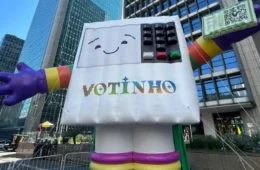 Partido de Tarcísio aciona TRE contra campanha da Parada LGBT na Paulista