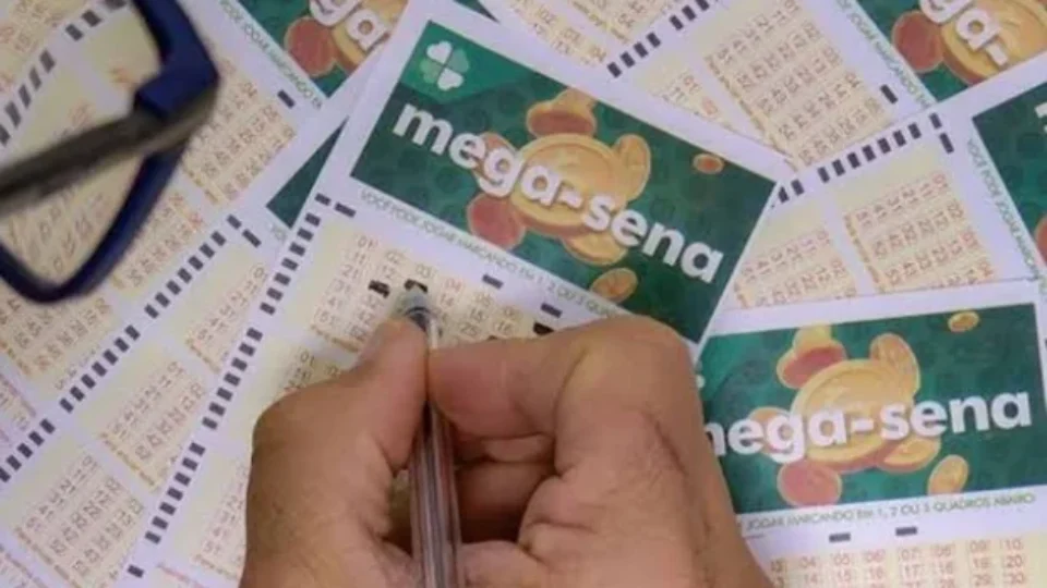Casal é investigado por furto de bilhete da Mega-Sena premiado com R$ 29 milhões