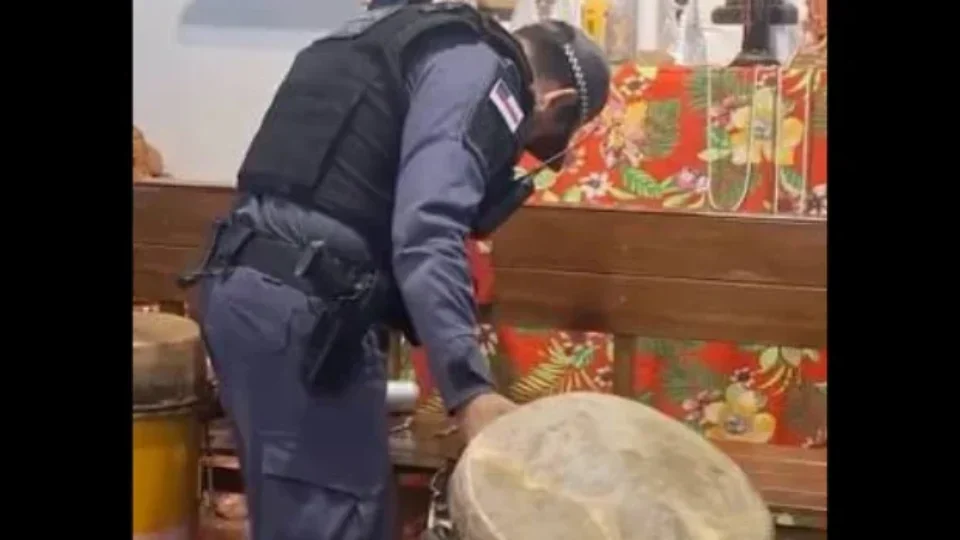 Denúncia de ‘manifestação maligna’ ao 190 motivou cerco policial a terreiro em Manaus