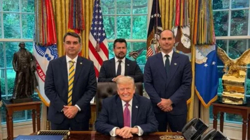 Burrice de Paulo Figueiredo e dos irmãos Bolsonaro pariu o tarifaço