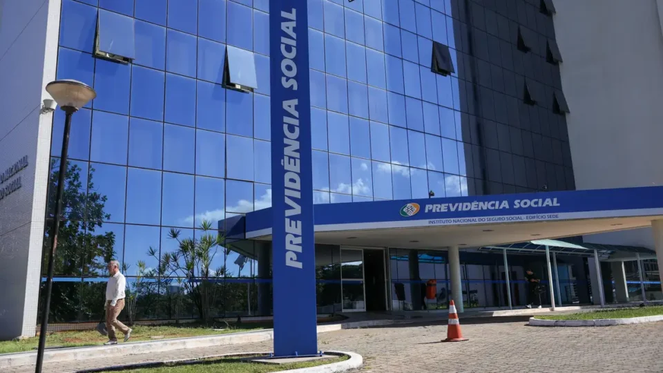 INSS libera consignado sem biometria para aposentados