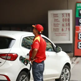 Governo sanciona lei que permite reduzir tributos sobre combustíveis