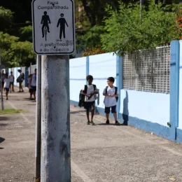 Brasil reduz pobreza, mas amplia desigualdades, mostra estudo