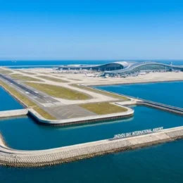 China aposta em aeroporto flutuante para ampliar capacidade aérea sobre o mar