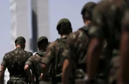 Generais somem dos bastidores da política após anos de recados anônimos