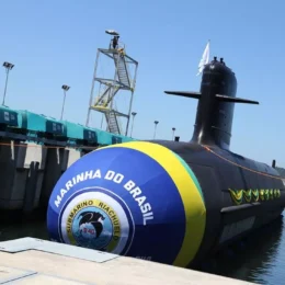 Programa nuclear da Marinha lidera gasto militar brasileiro