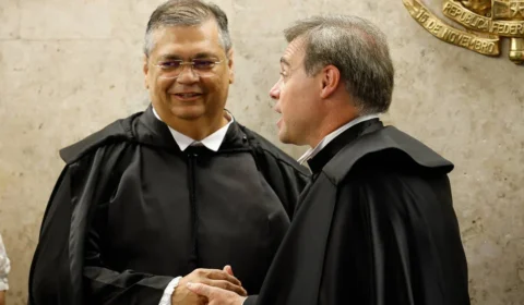 Mendonça afastou diretor da PF três dias depois que Dino autorizou operação contra seus aliados