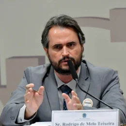 Ex-número 3 da PF é indiciado sob suspeita de corrupção em inquérito sobre mineração