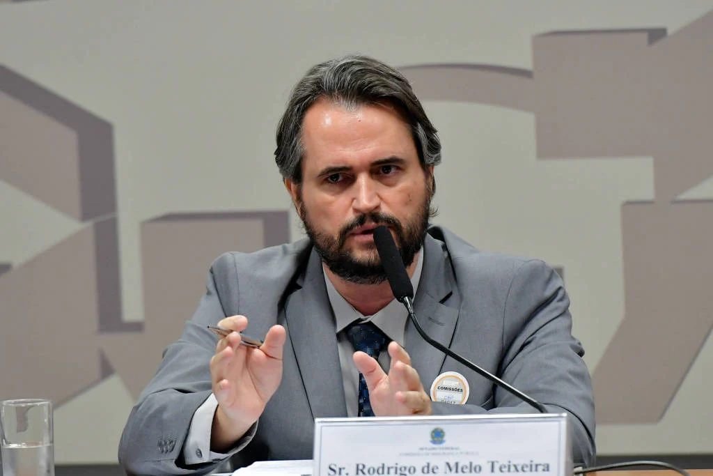 Ex-número 3 da PF é indiciado sob suspeita de corrupção em inquérito sobre mineração