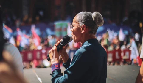 Marina é hostilizada por homem em ato de campanha de Haddad com mulheres