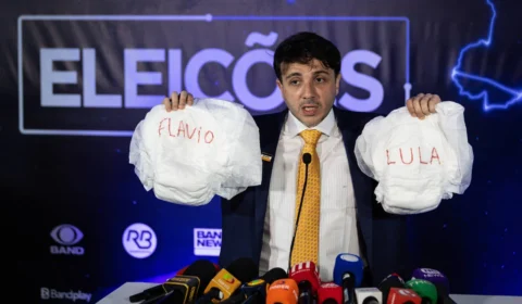 Lula vai ao TSE contra Renan Santos e Caiado por ataques em debate