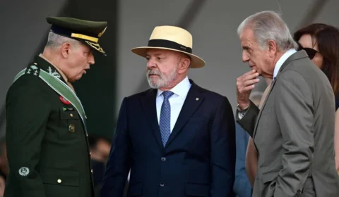 Lula volta a defender investimento em defesa; ‘não pode ser para quando sobrar dinheiro’