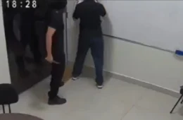 Adolescente é apreendido após atacar professor com canivete durante aula no AM