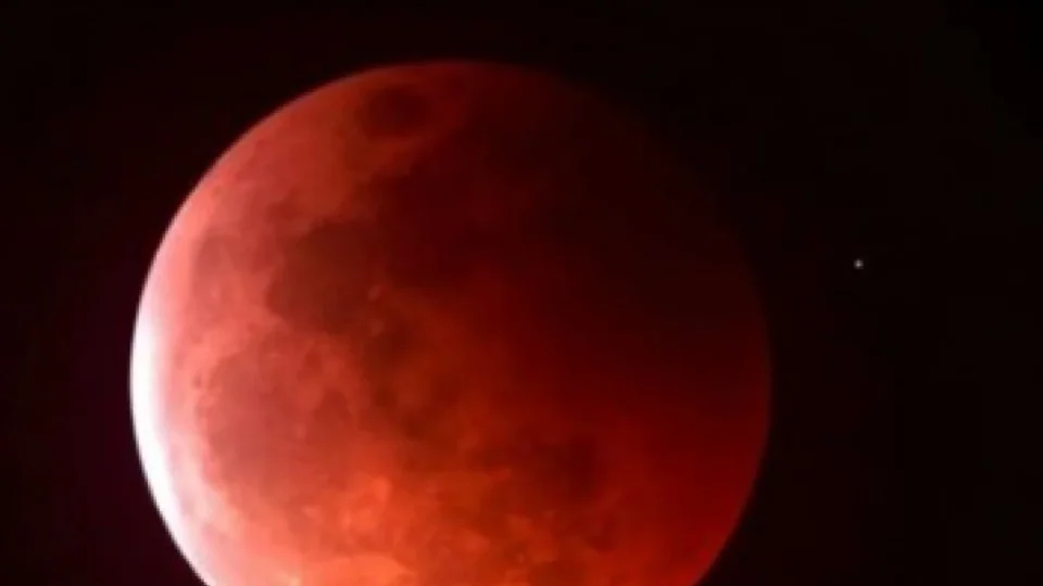 Céu de agosto terá dois eclipses, mas apenas um poderá ser visto no Brasil