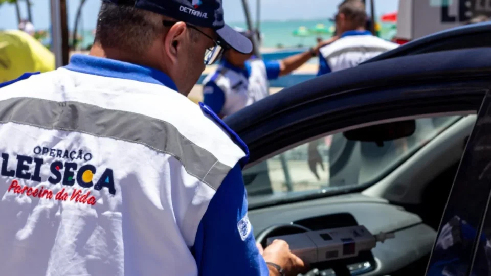 ‘Nova’ Lei Seca: remédios controlados podem fazer motorista perder a CNH