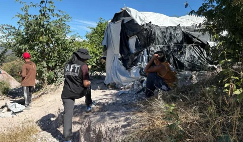 A 100 metros de profundidade: fiscais resgatam garimpeiros de escravidão na Bahia