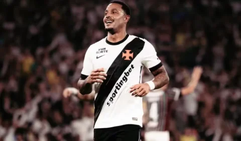 Jogador do Vasco, David é alvo de busca por suposto envolvimento com o tráfico