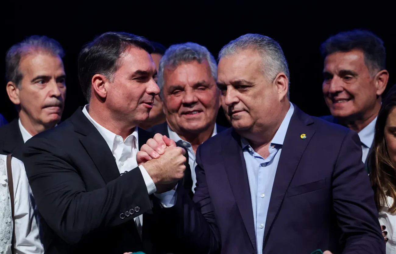 PGR investiga denúncias de estupro contra vice de Flávio Bolsonaro