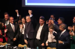 Vice de Flávio reúne blindagem a aliados, apoio à anistia e investigação por estupro