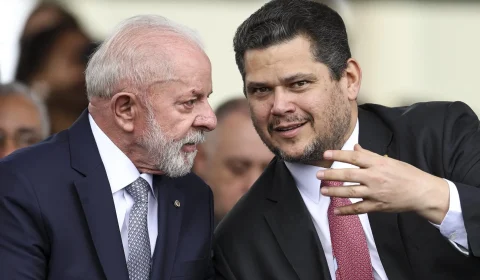 Lula recebe Alcolumbre e destrava pauta eleitoral, mas 6×1 segue sem data