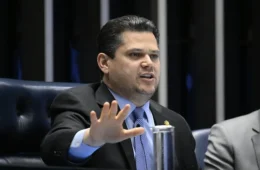 Alcolumbre frustra governo Lula e deixa fim da 6×1 para depois do 1º turno da eleição