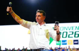 Podemos recusa apoio a Flávio Bolsonaro e também decide ficar neutro na eleição