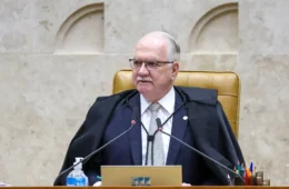 STF tem de aceitar que decisões sejam contestadas pela opinião pública, diz Fachin