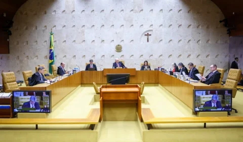 STF muda decisão de Moraes e reduz pena de condenada por 8 de janeiro