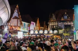 Trabalhador é demitido por justa causa após ser flagrado dançando durante Oktoberfest