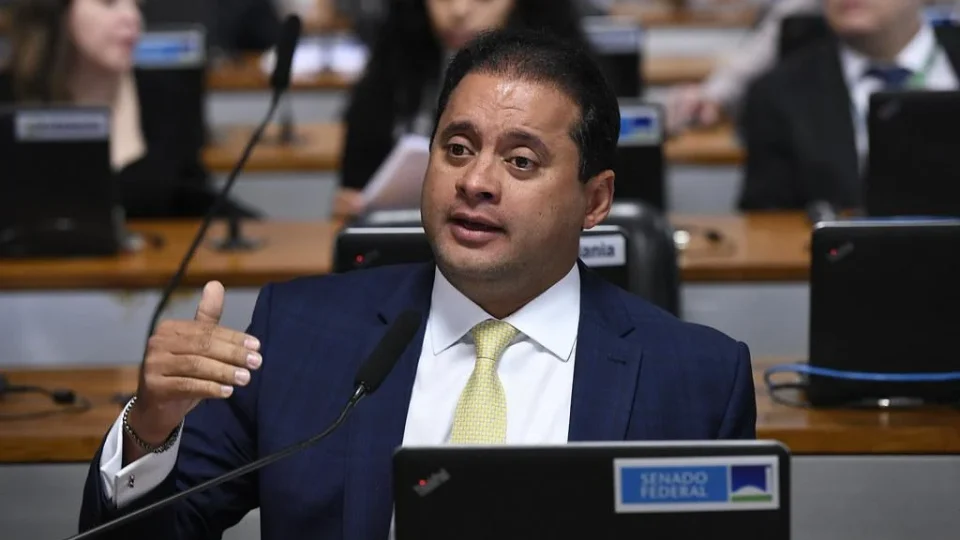 PF liga homicídio a esquema de emendas e investiga senador por obstrução no Maranhão