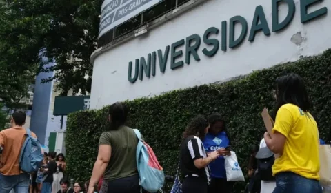Estudante perde bolsa após mãe movimentar dinheiro em plataformas de apostas